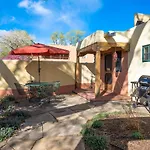 2 Bedroom - 10 Min. Walk To Plaza - Lavender